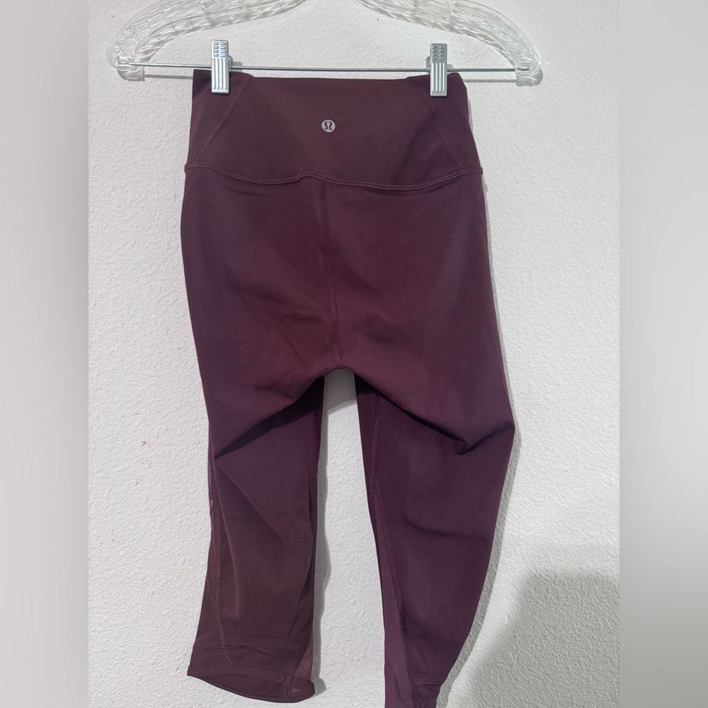Lululemon  legging size 2 - Picture 5 of 9
